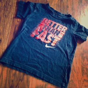 💙4 for 15!💙 boys Nike shirt